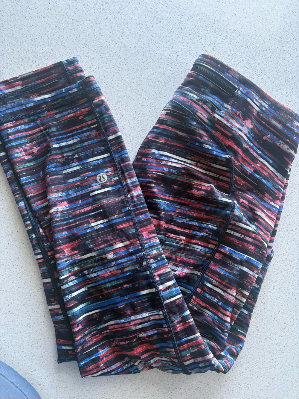 Lululemon Speed Up Crop 21" capri pants